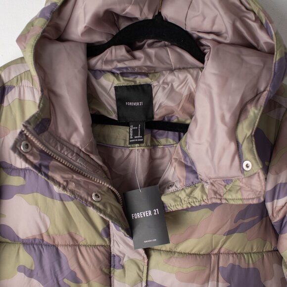 NEW Forever 21 Premium Label Women's Small Camouflage Long Hooded Puffer Jacket - Picture 4 of 9
